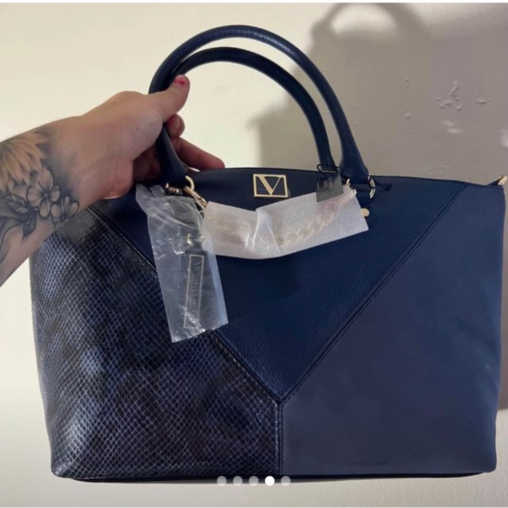 Victoria secret handbag
